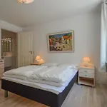 3 Bedroom Stunning In Vakantiehuis Tønder